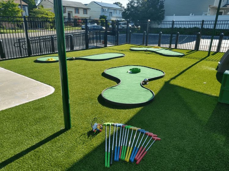 Mini Golf Rental