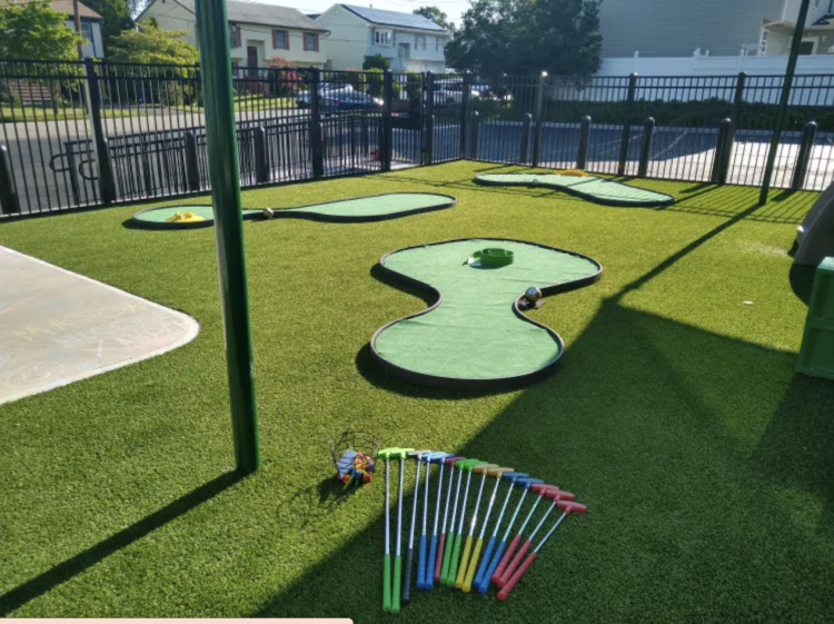Mini Golf Rental